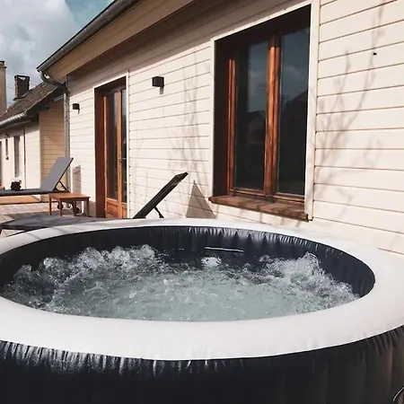 Villa La Longere Avec Piscine Saint-Martin-le-Gaillard