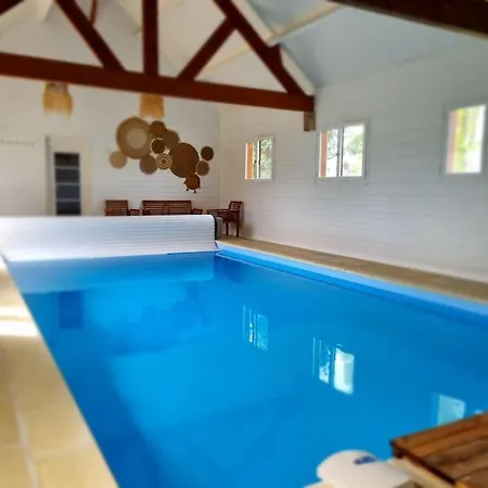 La Longere Avec Piscine * Saint-Martin-le-Gaillard