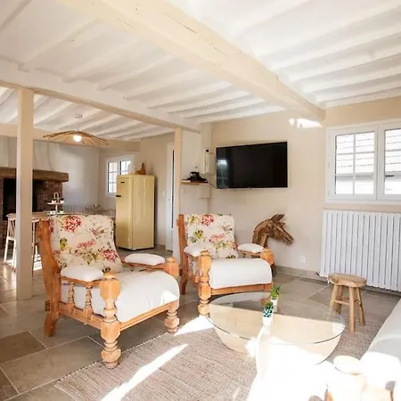 Villa La Longere Avec Piscine *