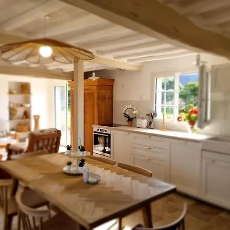 La Longere Avec Piscine Villa