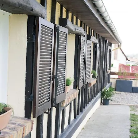 La Longere Avec Piscine Villa
