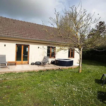 La Longere Avec Piscine Villa